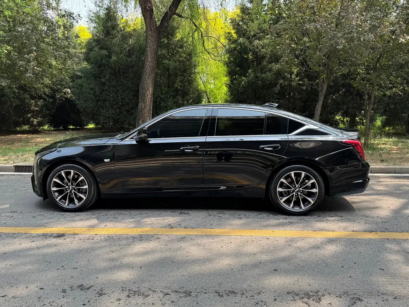 CADILLAC CT5