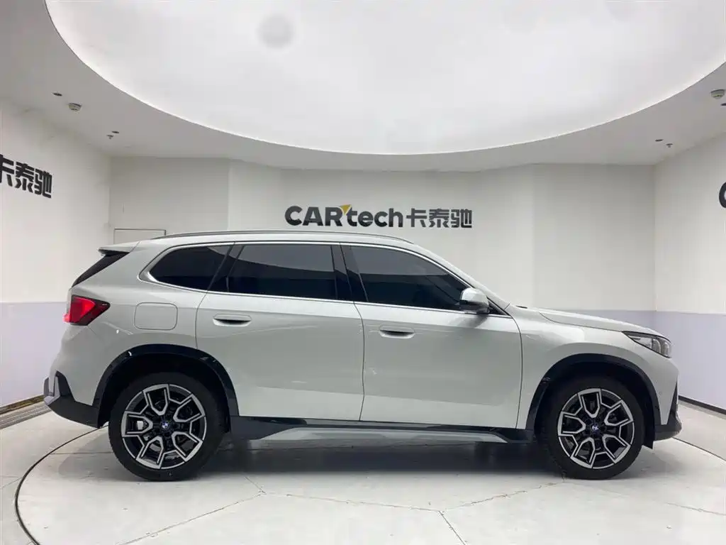 BMW X1 2026 2025 sDrive25Li X Design Package