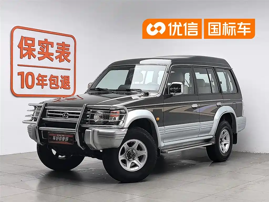 Leopaard Liebao 6481 2014 2.2L Manual 2WD