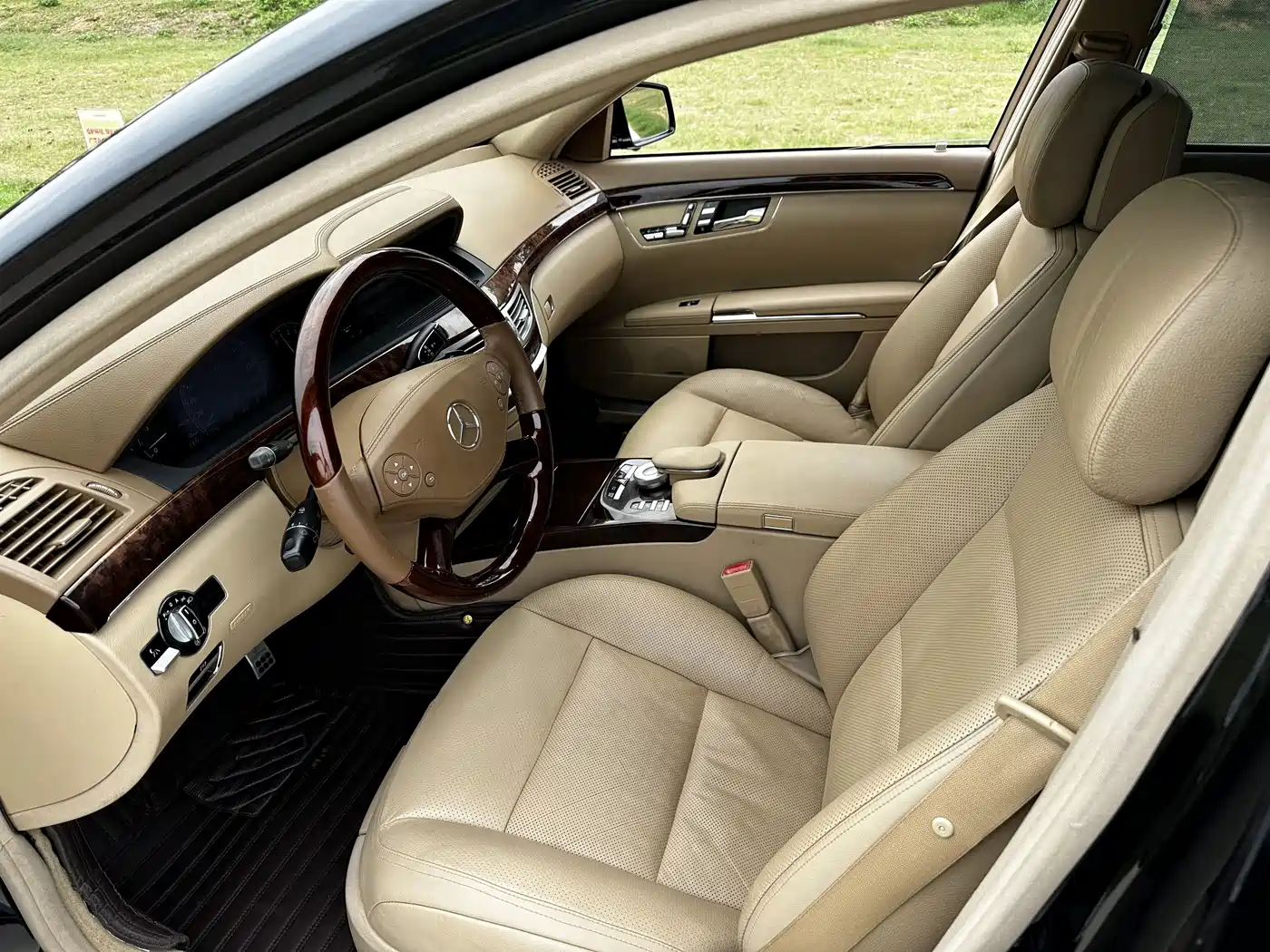 Mercedes-Benz S-Class 2010 S 350 L Luxury фото 9