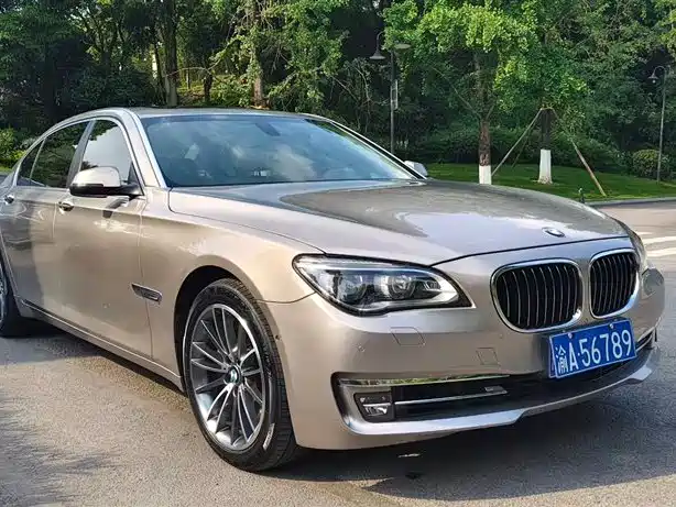 BMW 7 Series 2013 Model 740Li Luxury