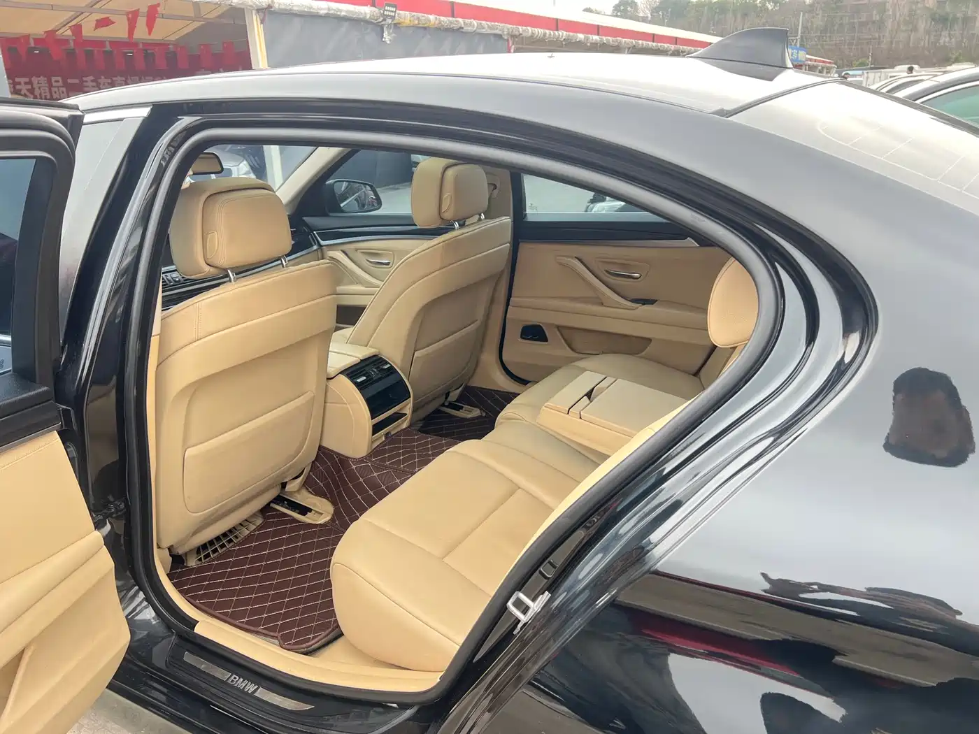 BMW 5 Series 2013 520Li Elegance фото 13