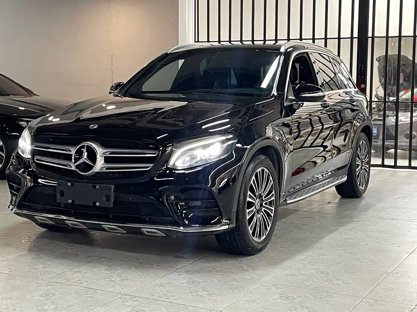 Mercedes-Benz GLC 2018 GLC 260 4MATIC Dynamic