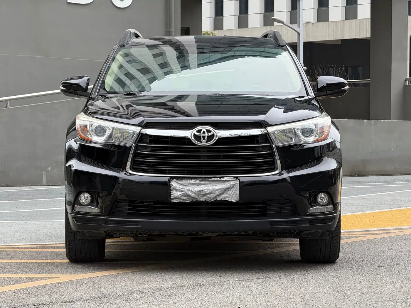 Toyota Highlander 2015 2.0T AWD Elite Edition 7-seater фото 2