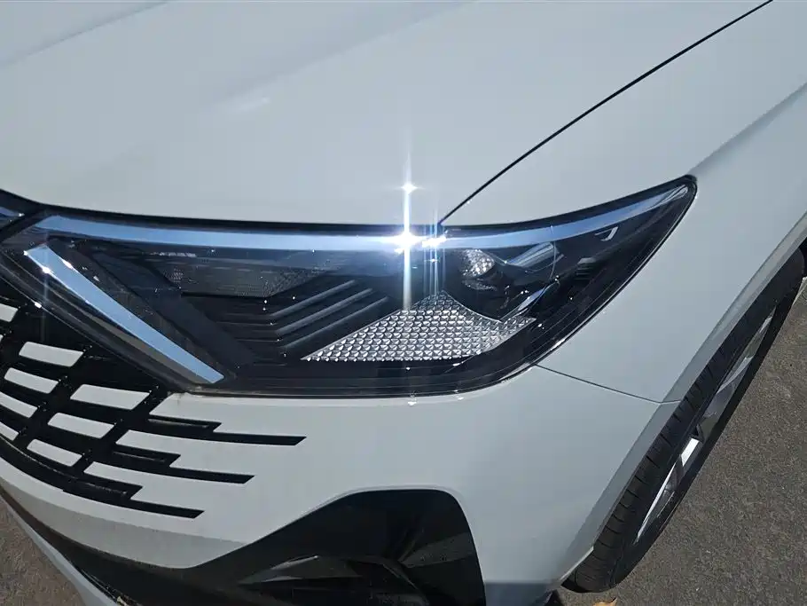 JETTA VS7
