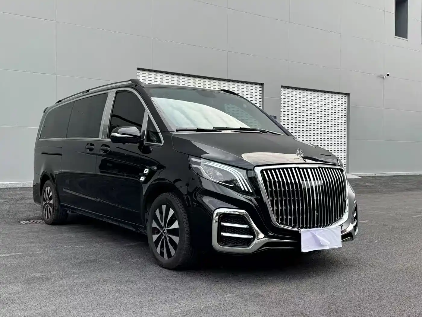 Mercedes-Benz Vito 2023 2.0T Elite 7-Seater фото 3