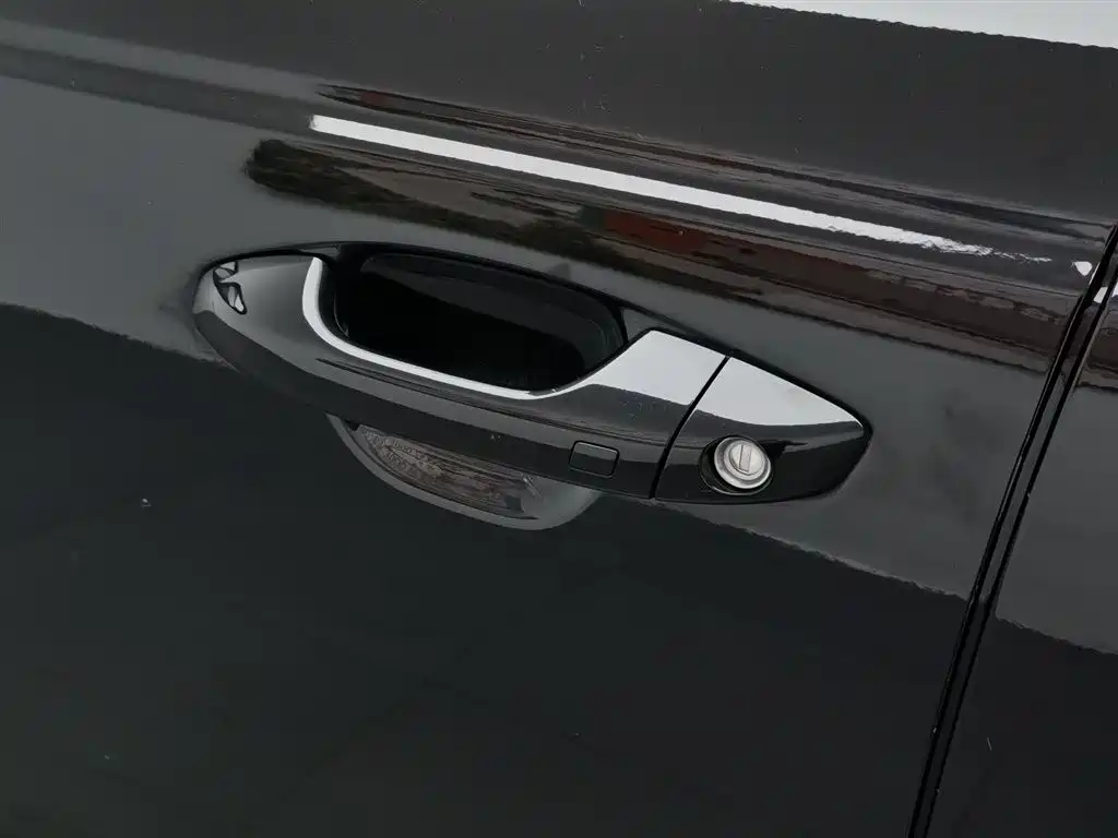 Kia Sportage 2019 2.0L Automatic Smart Luxury Edition фото 18