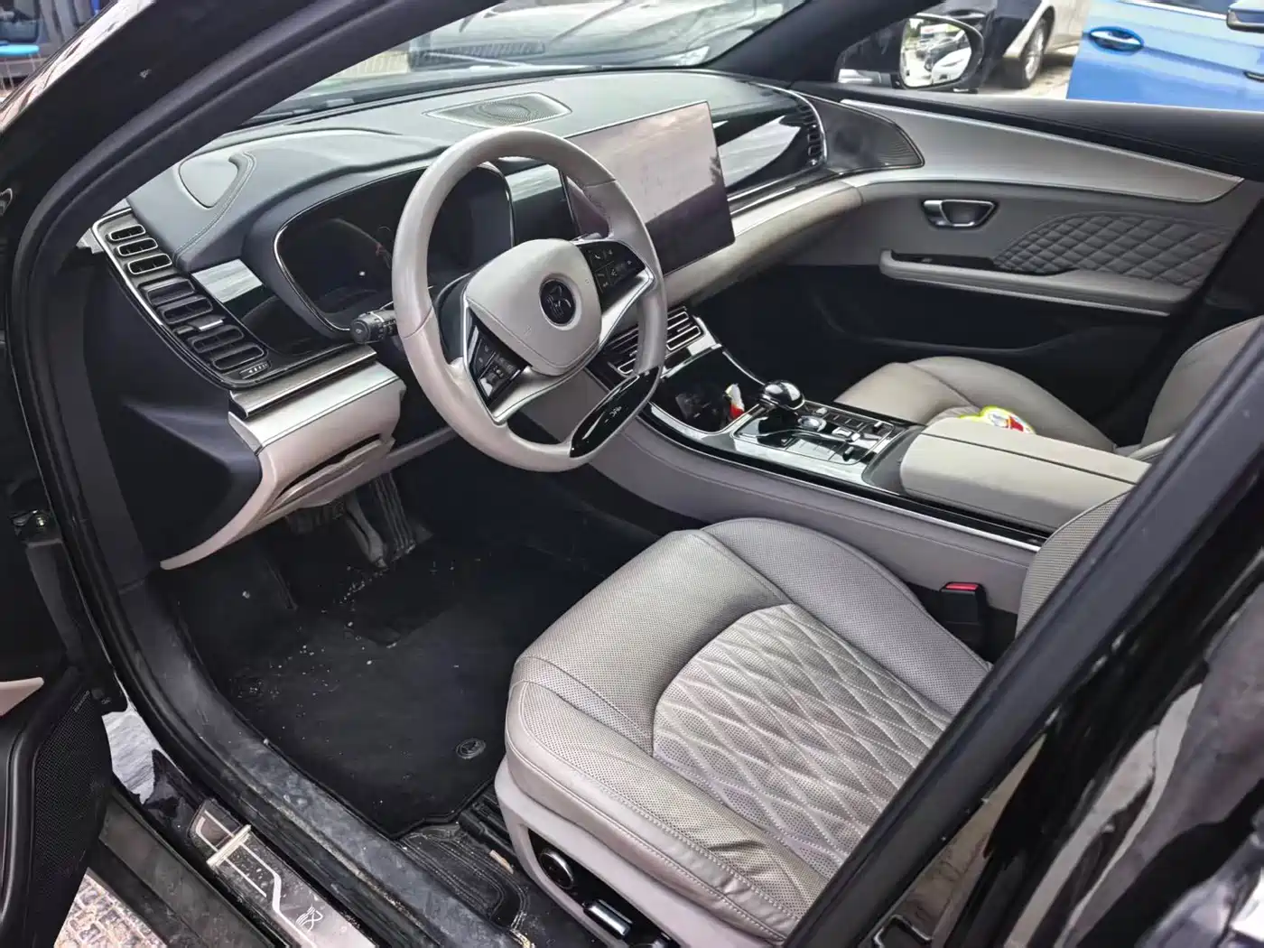 BYD Han 2023 DM-i Champion Edition 121KM Premium фото 8