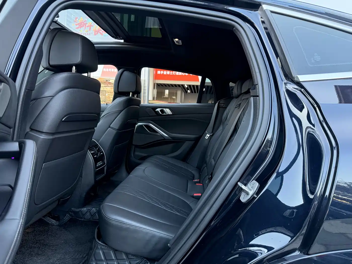 BMW X6 2022 xDrive40i Premium M Sport Package фото 15
