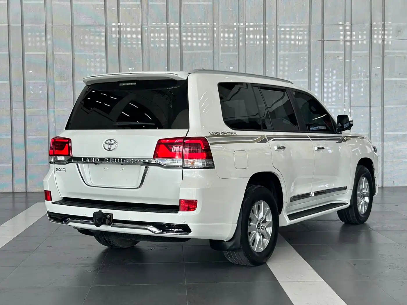 Toyota Land Cruiser (Import) фото 7