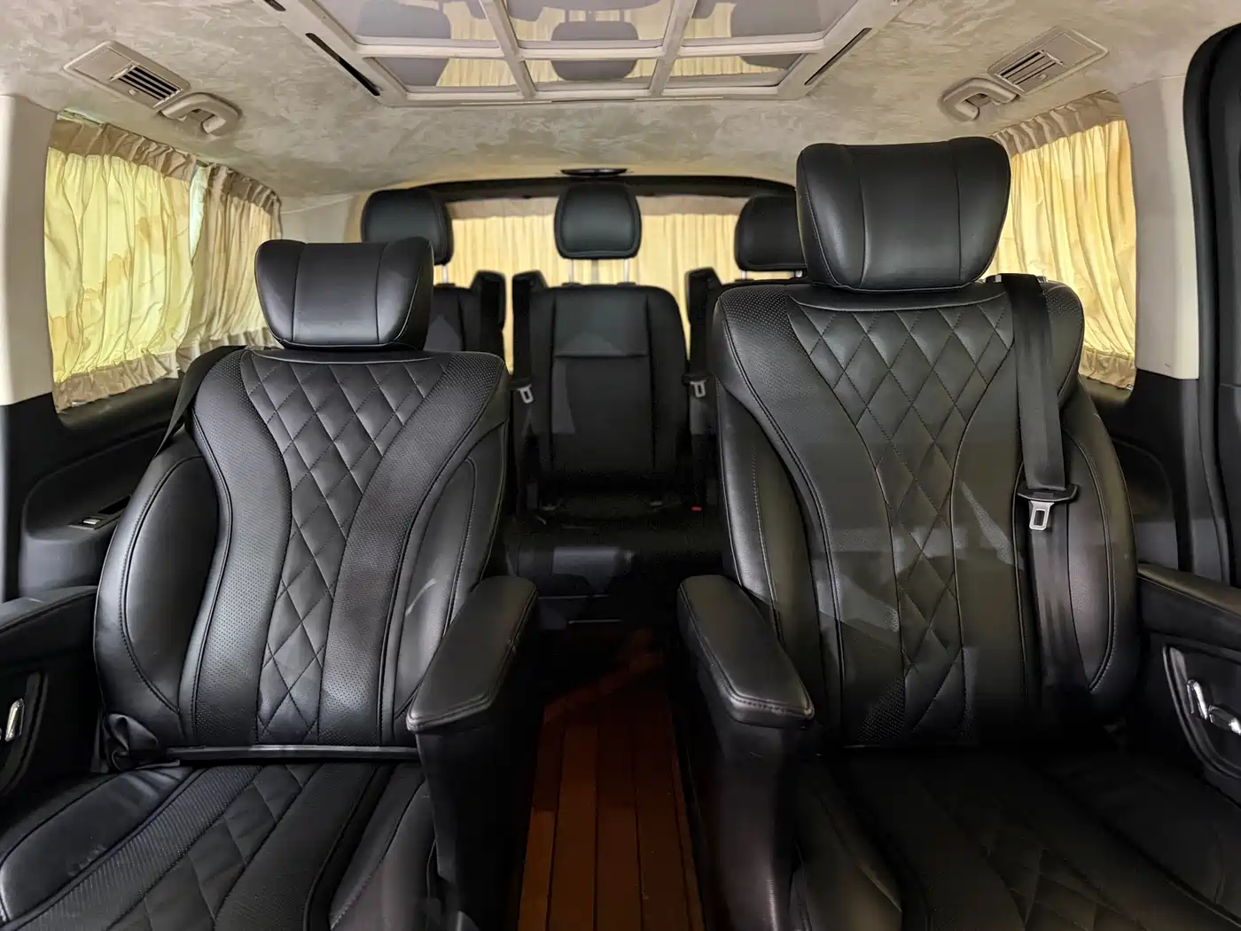 Mercedes-Benz Vito 2018 2.0T Business Edition China VI фото 14