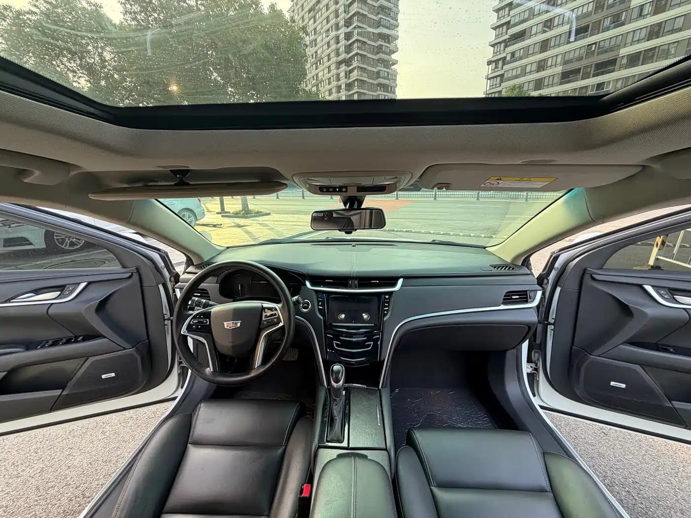 Cadillac XTS 2018 28T Technology фото 15