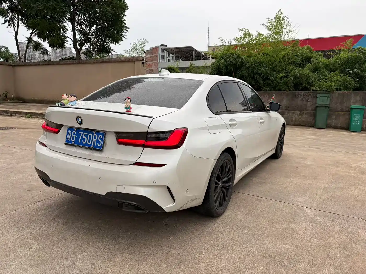 BMW 3 Series 2021 330Li xDrive M Sport Night Edition фото 6
