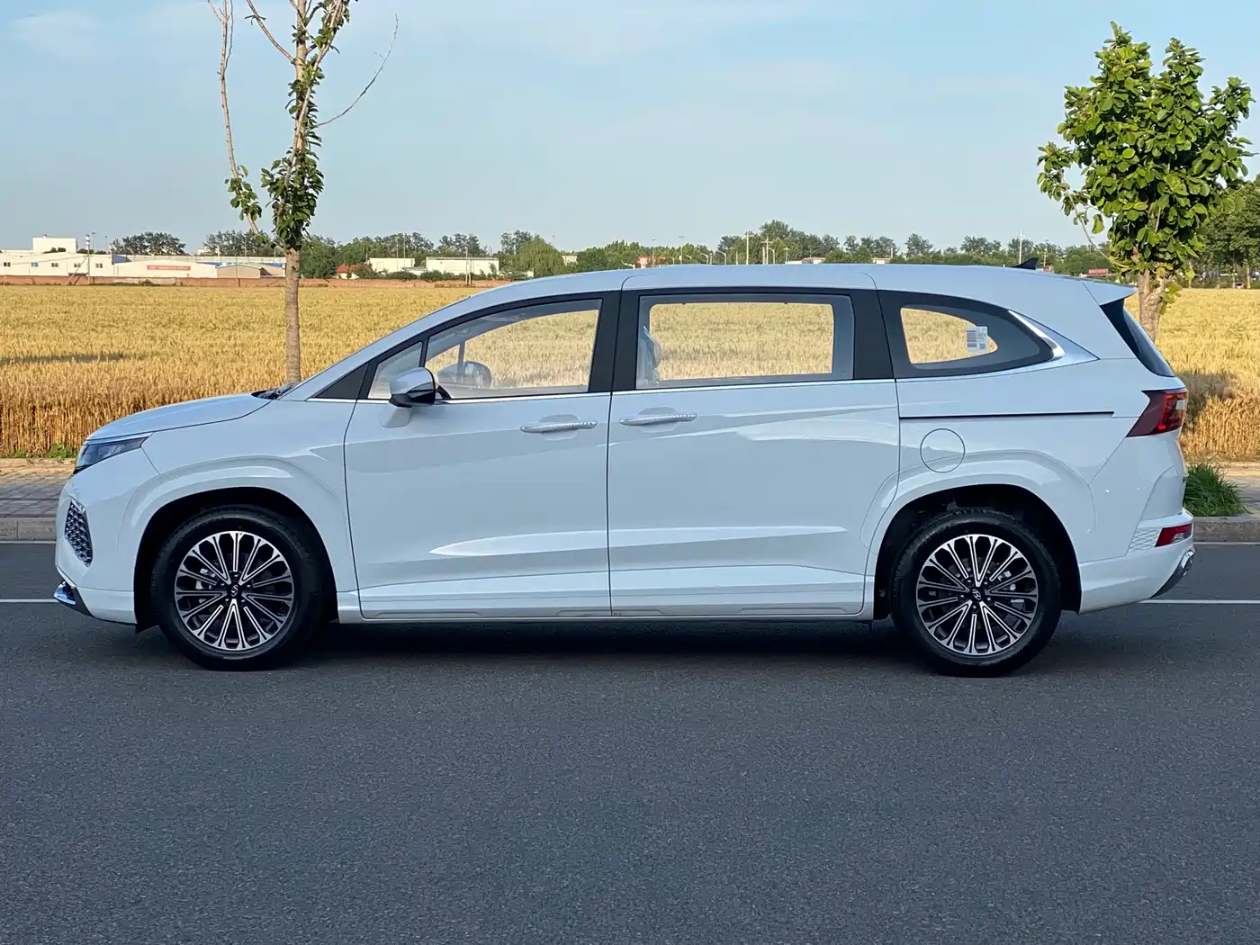 Hyundai Kustu 2024 270TGDi LUX Premium Edition фото 18