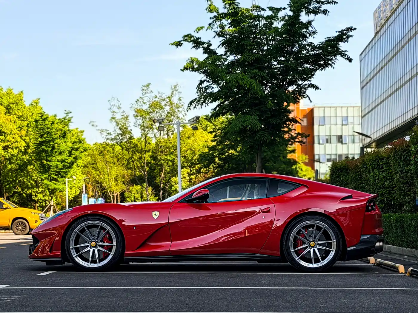 Ferrari 812 2017 6.5L Superfast фото 4