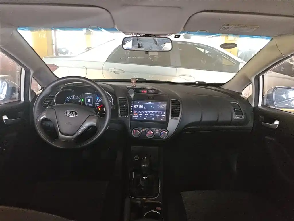 Kia K3 2016 1.6L Manual GL фото 10
