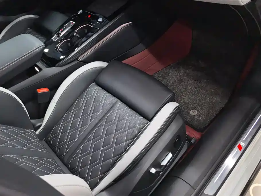 Audi A5L 2026 2.0T Sport Edition фото 8