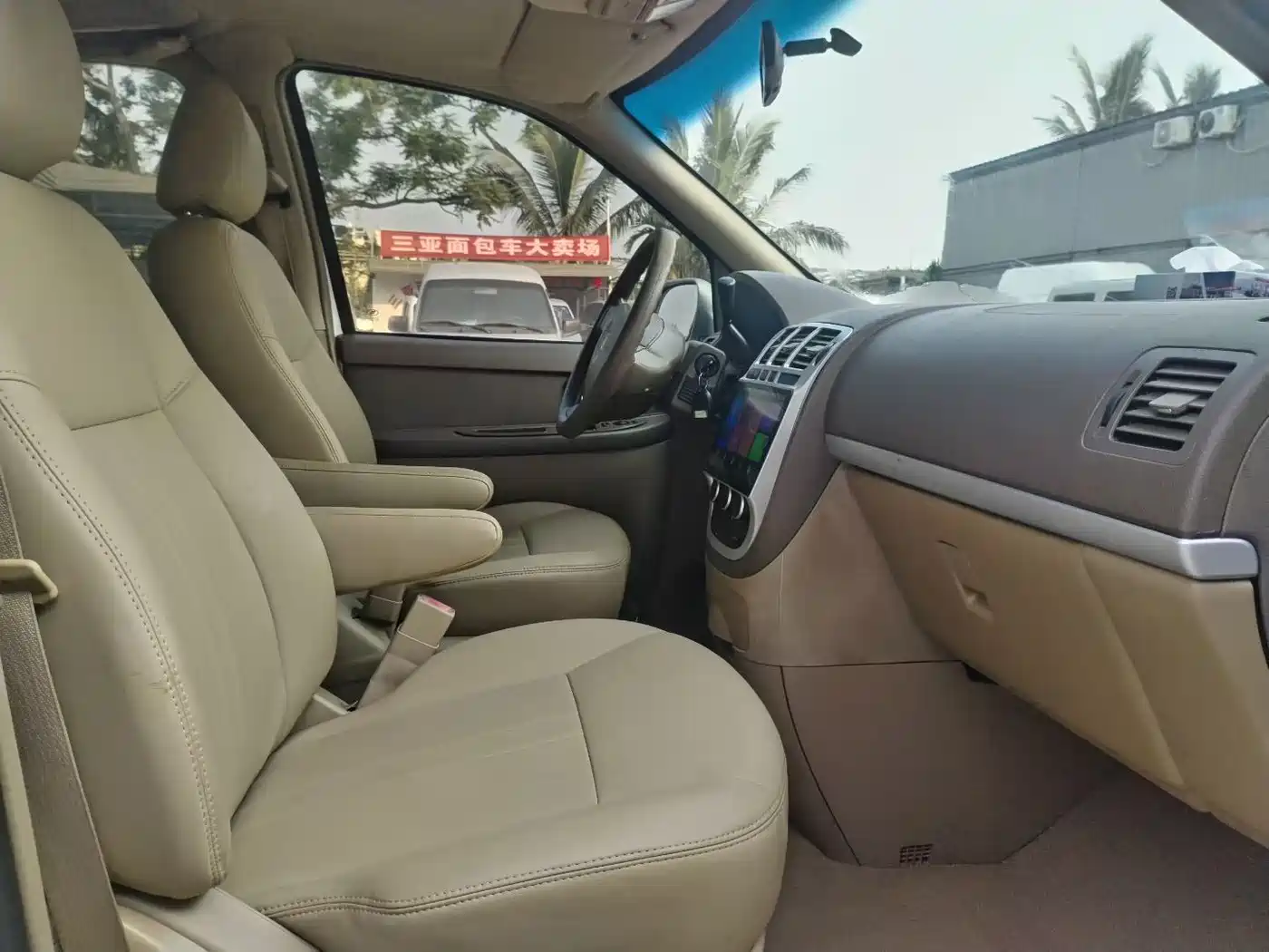 Buick GL8 2013 2.4L Classic фото 6