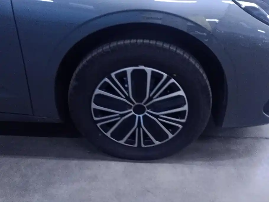 Фото 6 - Geely Galaxy Galaxy Stellar 6