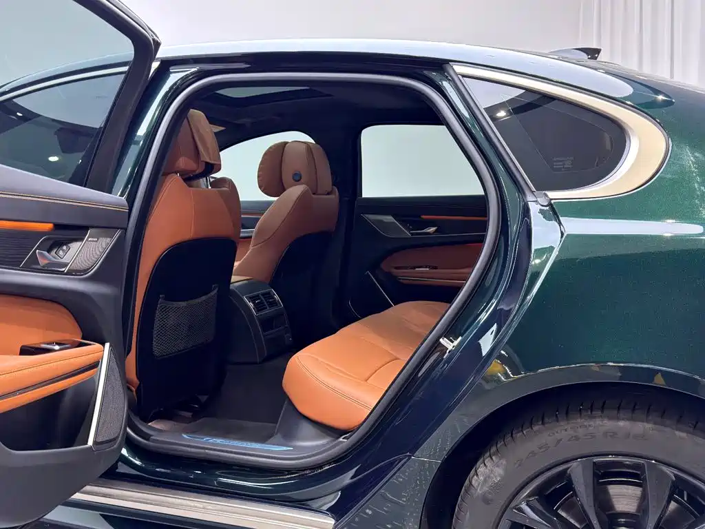 Jaguar XFL 2024 2023 Model XFL 2.0T P250 2WD Elite Sport Edition