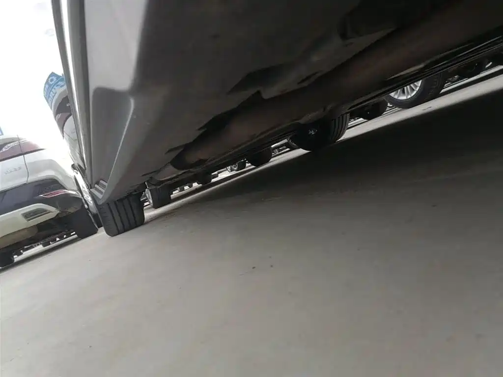 BYD Han 2022 DM-i 121KM Premium Edition фото 21