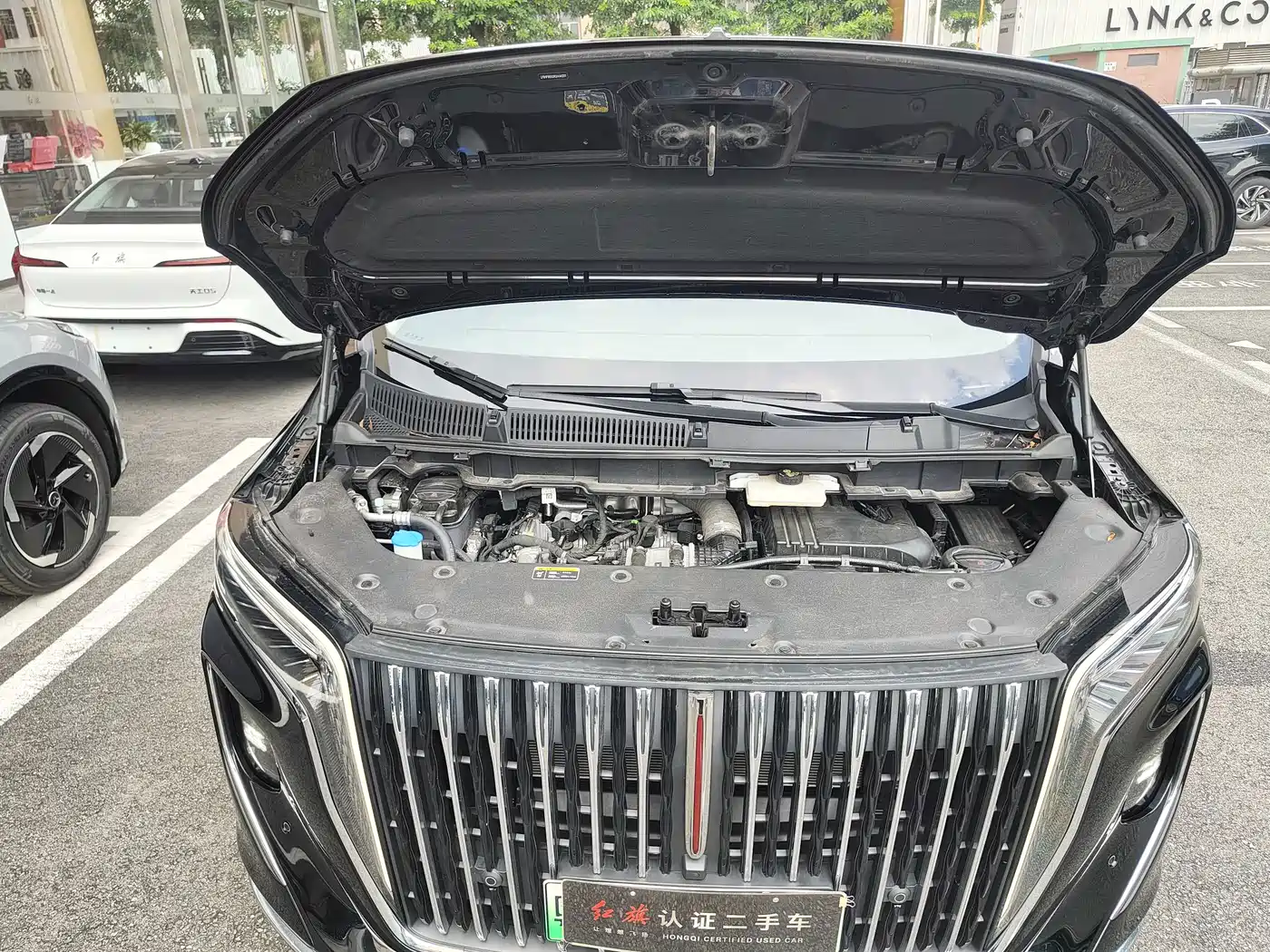 Hongqi HQ9 PHEV 2025 2024 Model 2.0T AWD Business Edition