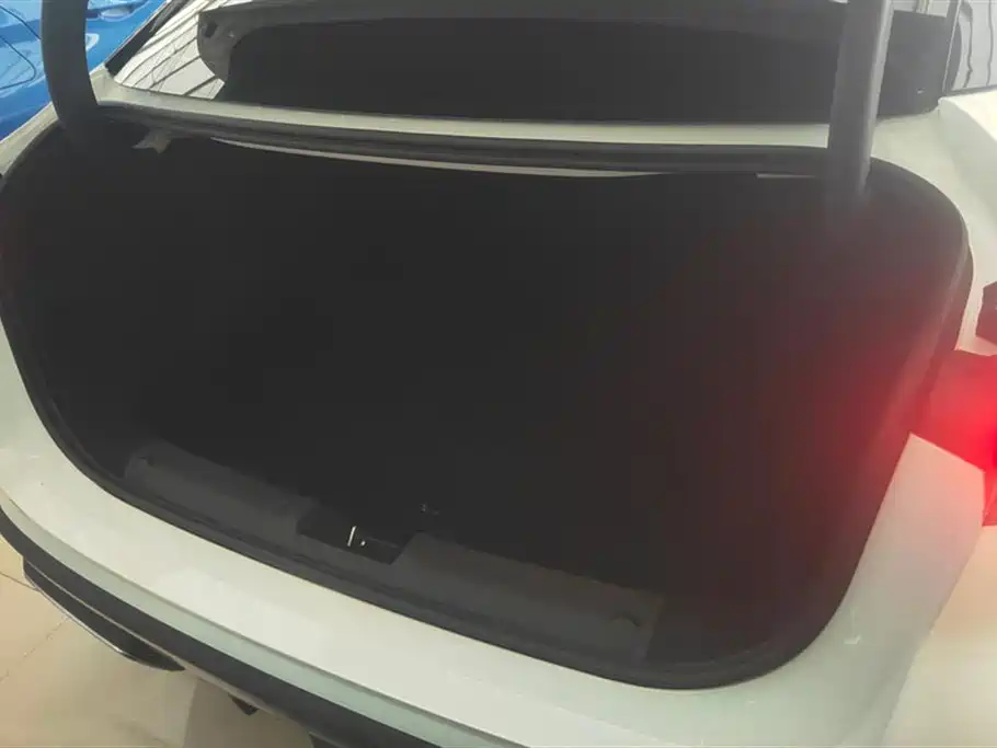 Geely Galaxy Galaxy L6 2023 125km Starship фото 4
