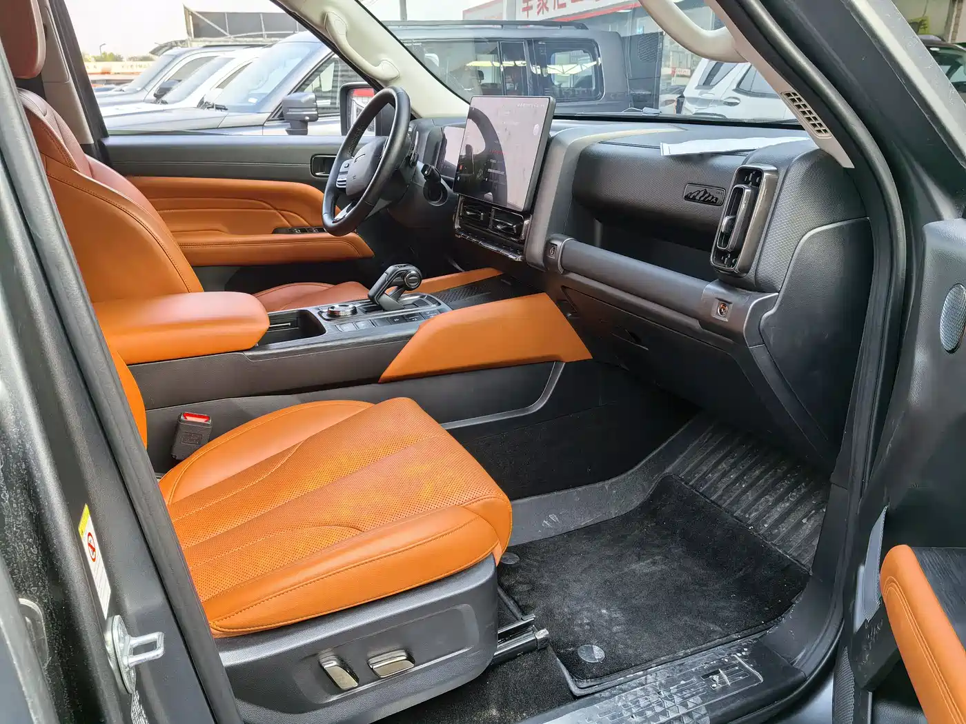Haval H9 2024 2.0T Gasoline AWD Pioneer Edition фото 16