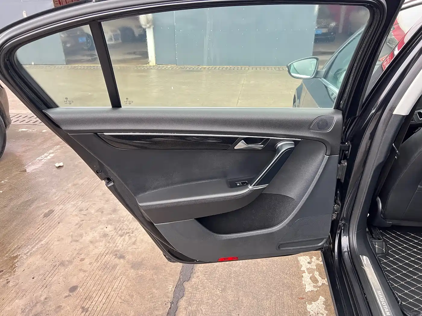 Volkswagen Magotan 2015 1.8TSI Luxury фото 12