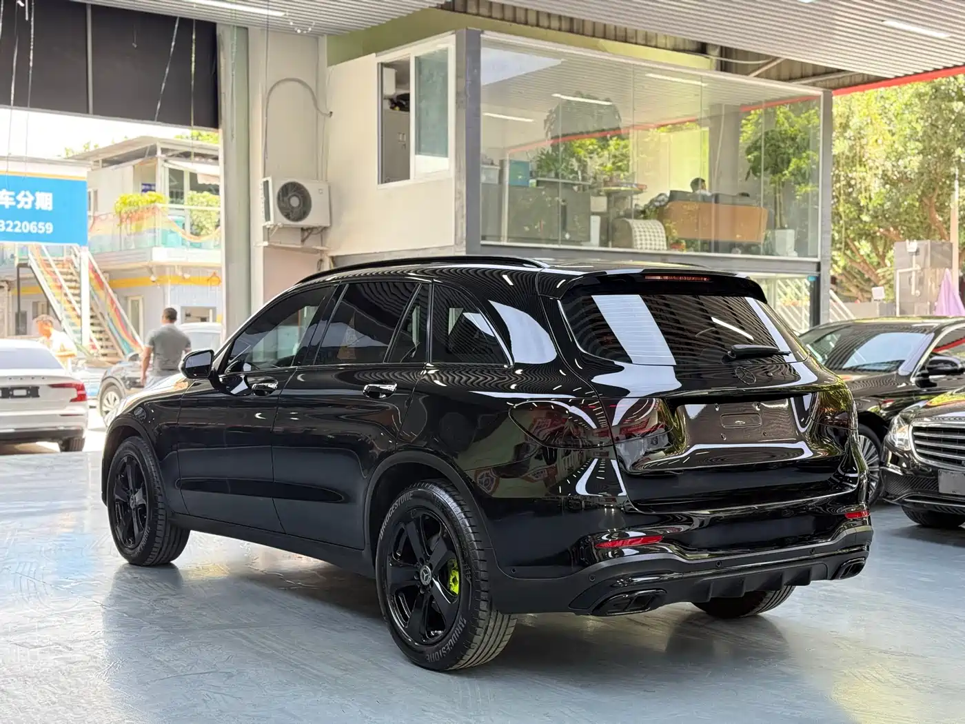Mercedes-Benz GLC 2022 Model GLC 260 L 4MATIC Dynamic Edition фото 4