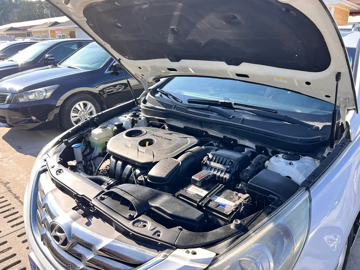 Hyundai Sonata 2013 2.0L Automatic Premium Edition фото 26