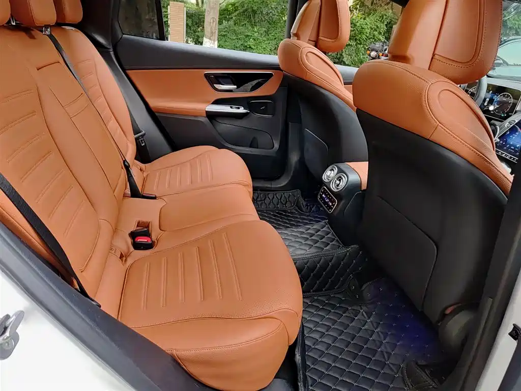 Mercedes-Benz GLC 2024 GLC 300 L 4MATIC Dynamic 5-seater фото 10