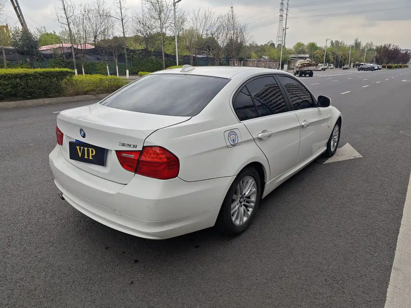 BMW 3 Series 2012 320i Luxury фото 6