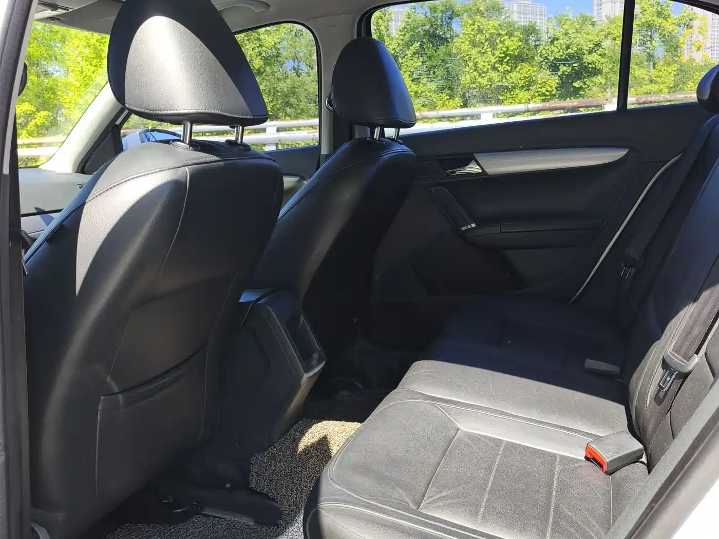 Volkswagen Lavida 2013 1.4TSI DSG Comfort Edition фото 10