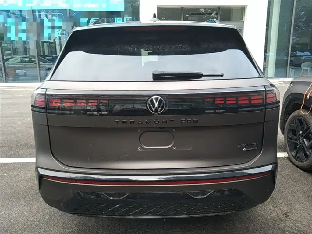 Volkswagen Teramont 2025 Teramont Pro 450TSI 4WD Summit Edition фото 6
