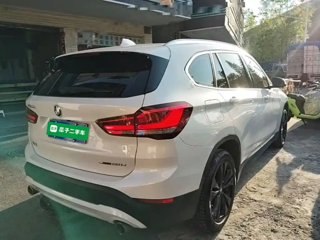 BMW X1 2021 sDrive20Li Fashion фото 7