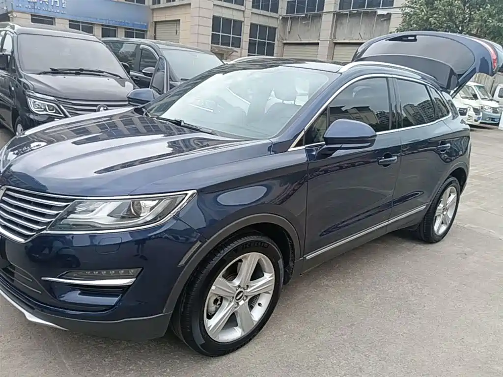 Lincoln MKC 2018 2017 2.0T 2WD Exclusive Edition