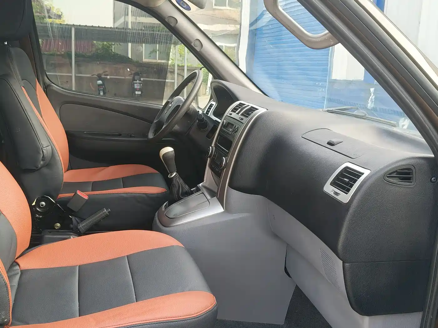 Foton Fengjing G5 2021 2021 2.0L Petrol Commercial Transport Edition 5-Seater MPV 1TZS