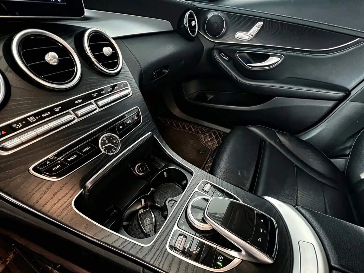 Mercedes-Benz C-Class 2017 Facelift C 180 L Fashion Sport Edition фото 14