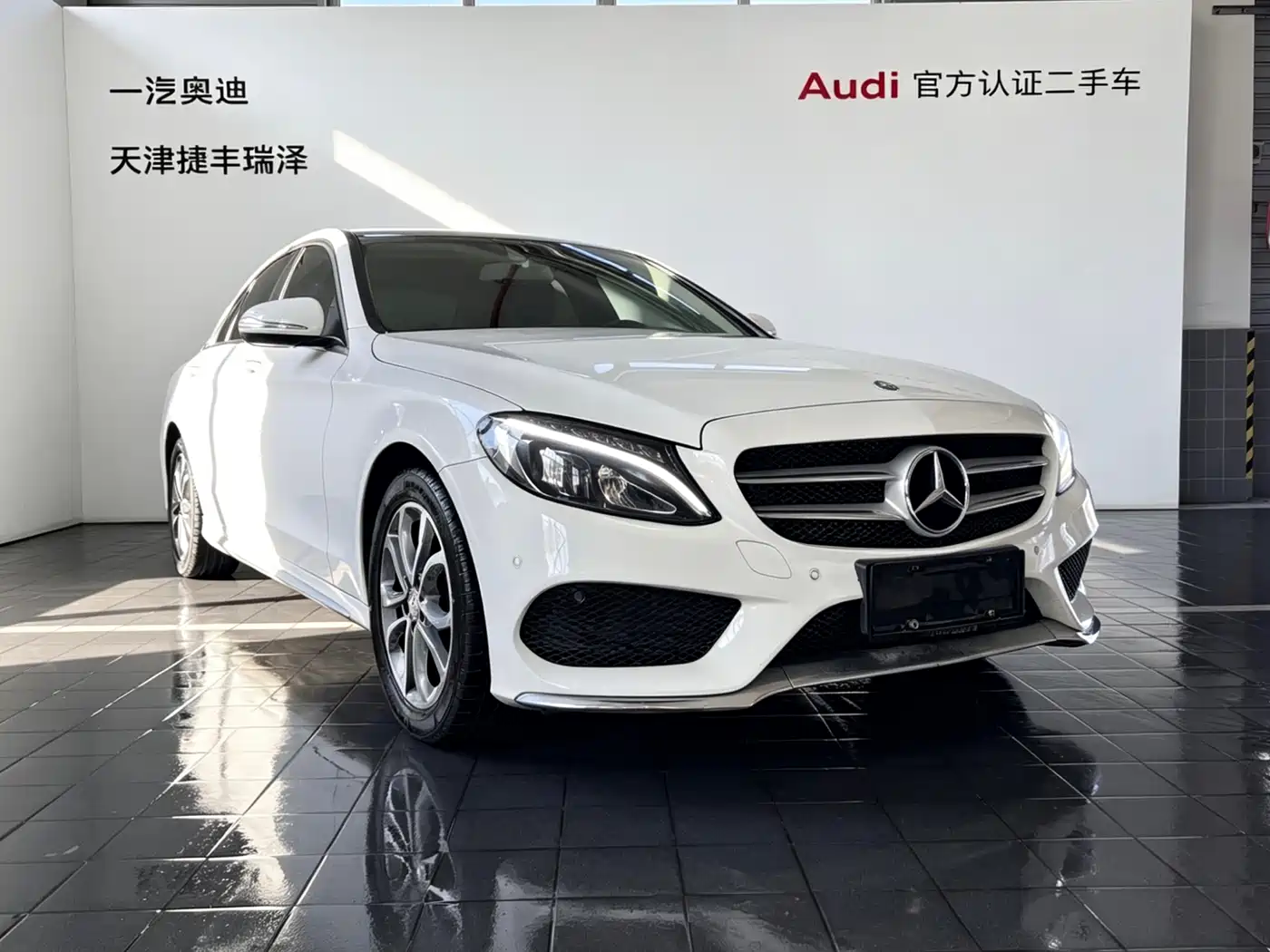 Mercedes-Benz C-Class 2017 Facelift C 180 L Fashion Sport Edition фото 2