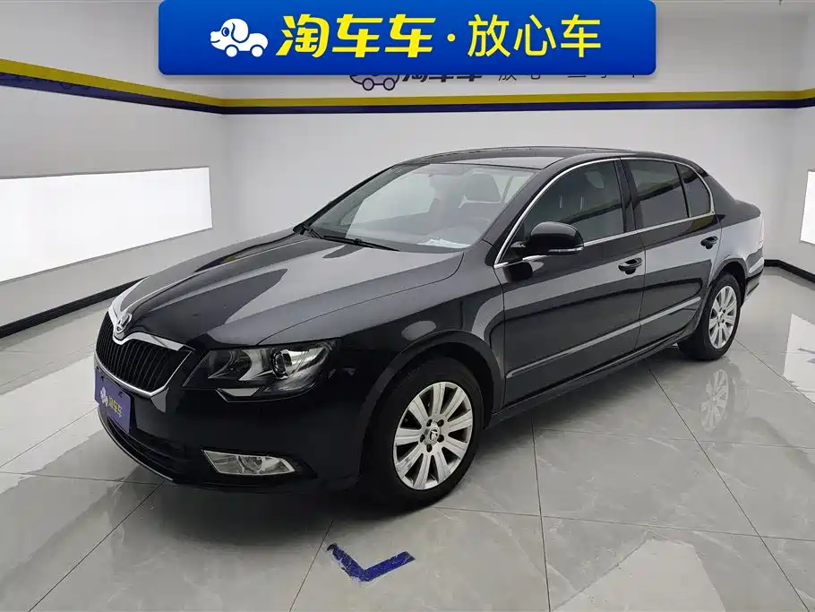 Škoda Superb 2013 1.4TSI DSG Gentleman Edition