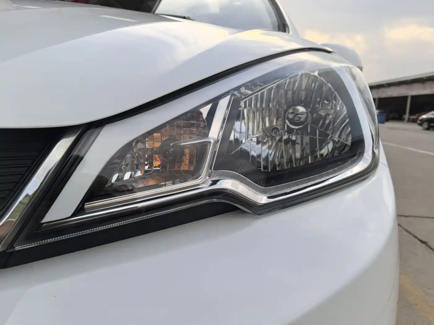Geely Yuanjing X1 2018 2017 1.3L Auto Player Edition