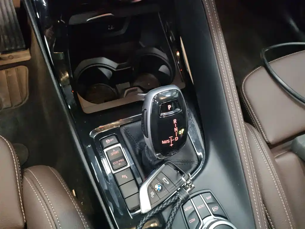 BMW X2 2022 sDrive25i M Sport Package фото 10