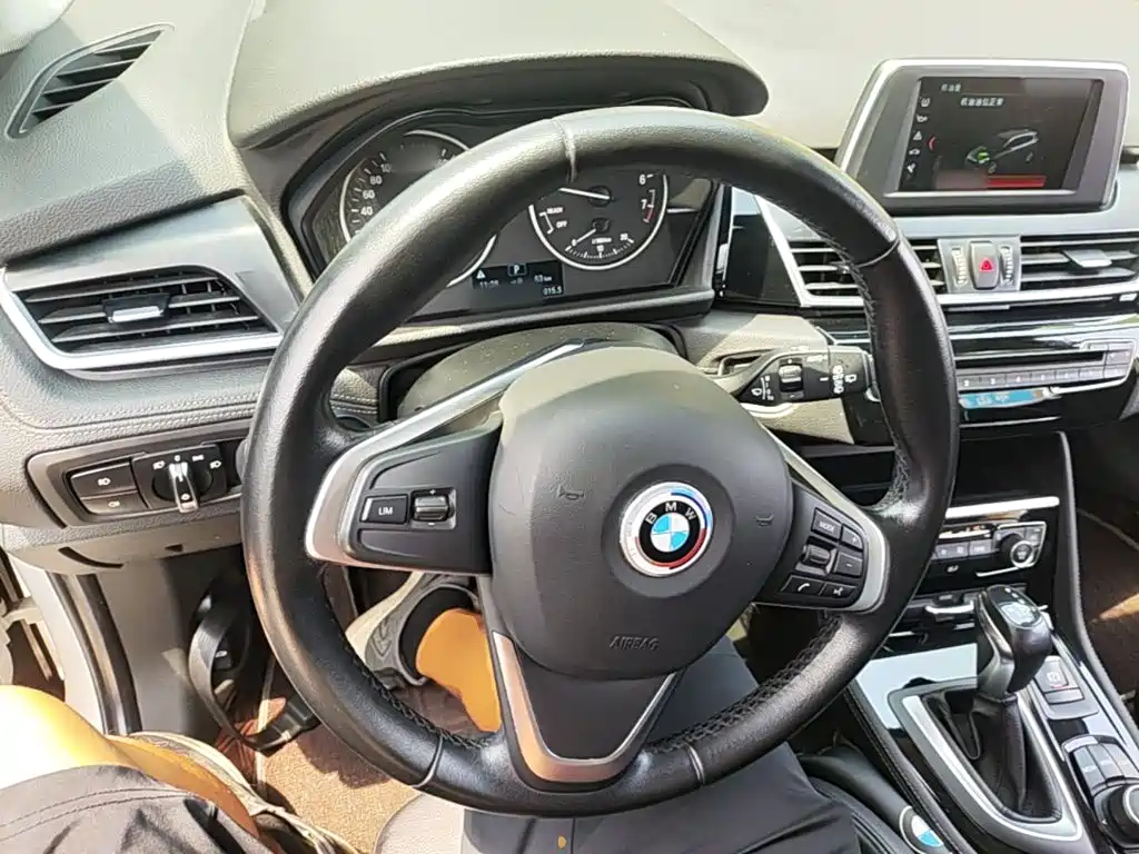 BMW 2 Series Touring 2018 2016 218i Sport Design Package