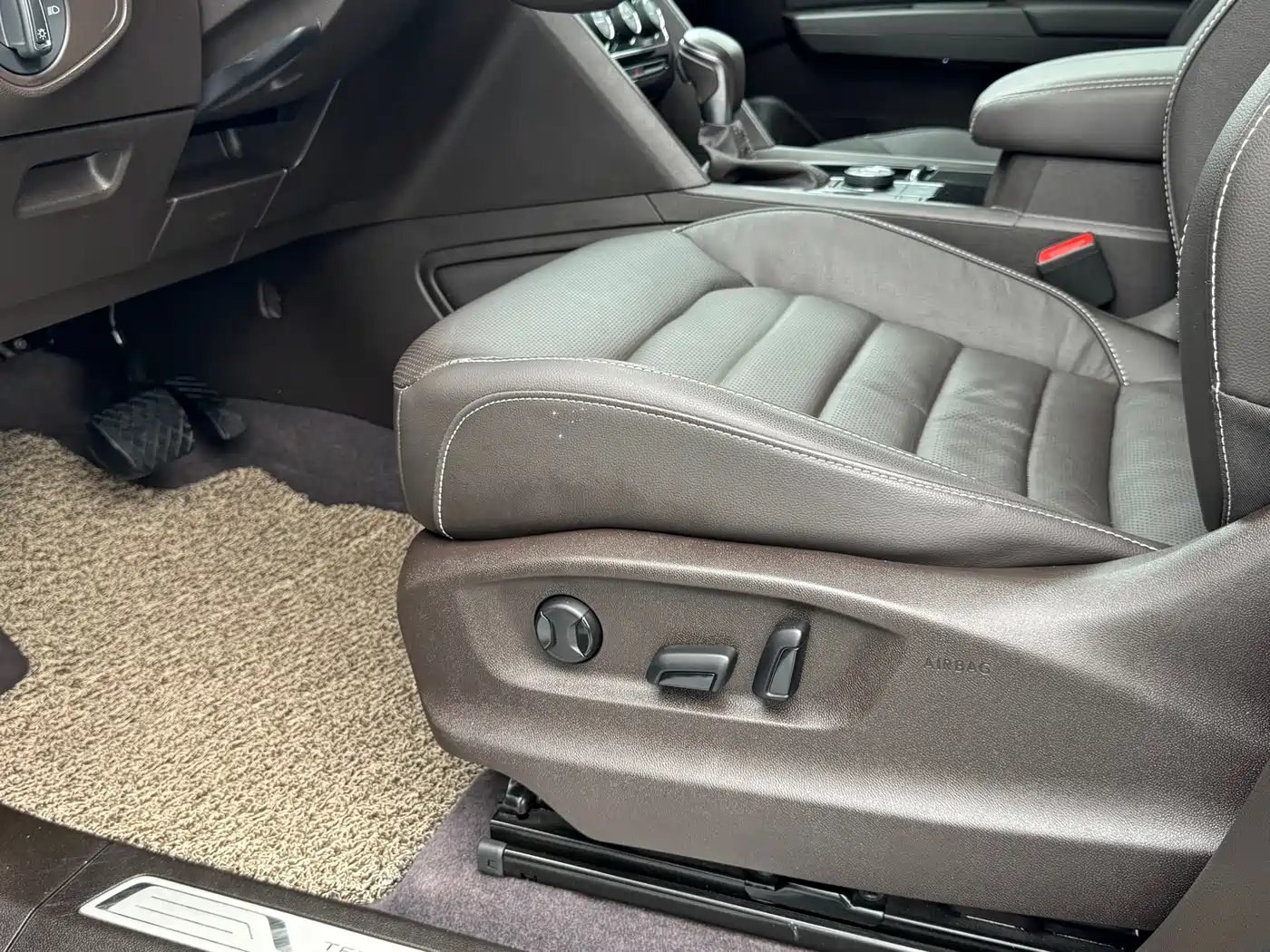 Volkswagen Teramont 2020 380TSI 4WD Luxury Edition China VI фото 9