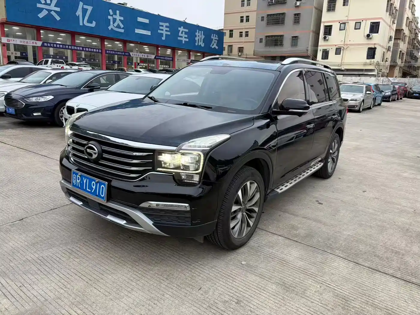 GAC Trumpchi Trumpchi GS8 2017 320T AWD Luxury Smart Connect (7-Seater) фото 2