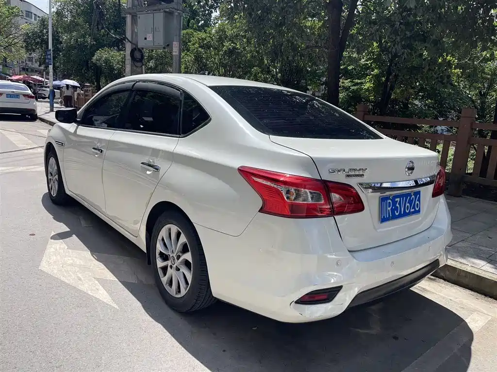Nissan Sylphy 2021 Classic 1.6XL CVT Luxury Edition фото 6