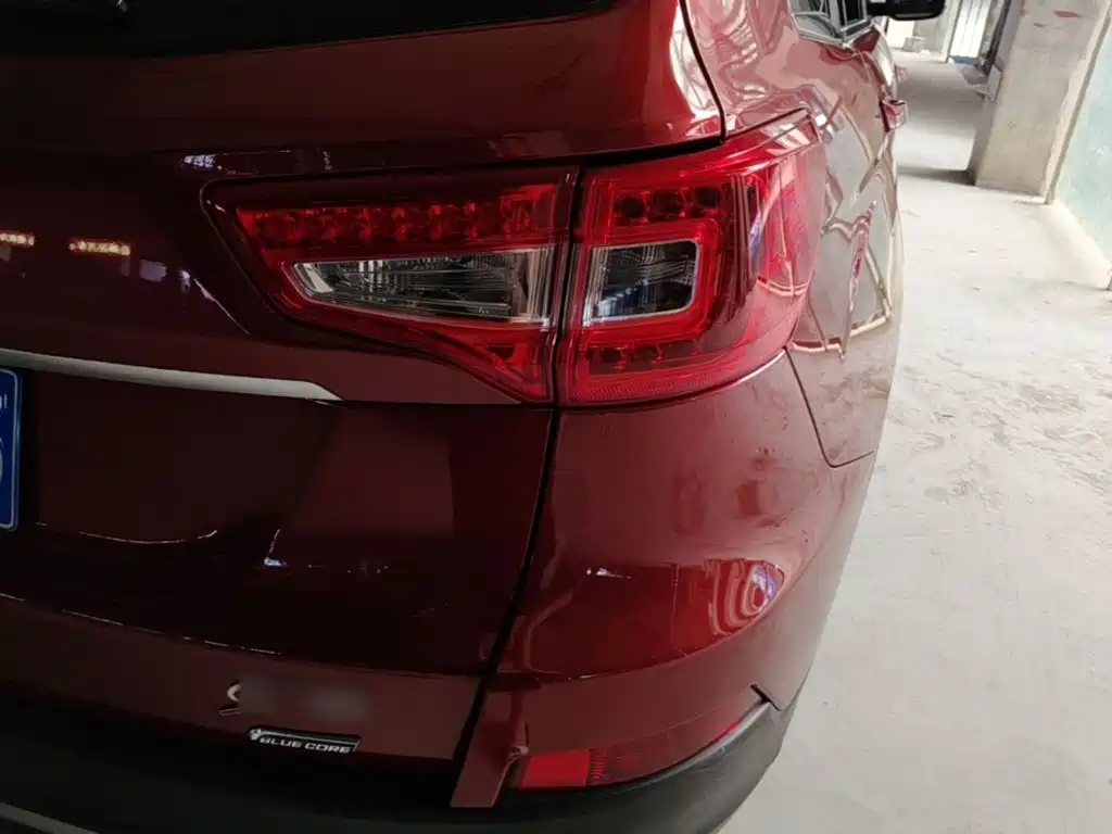 Changan CS75 2014 2014 1.8T Automatic Elite (China IV)