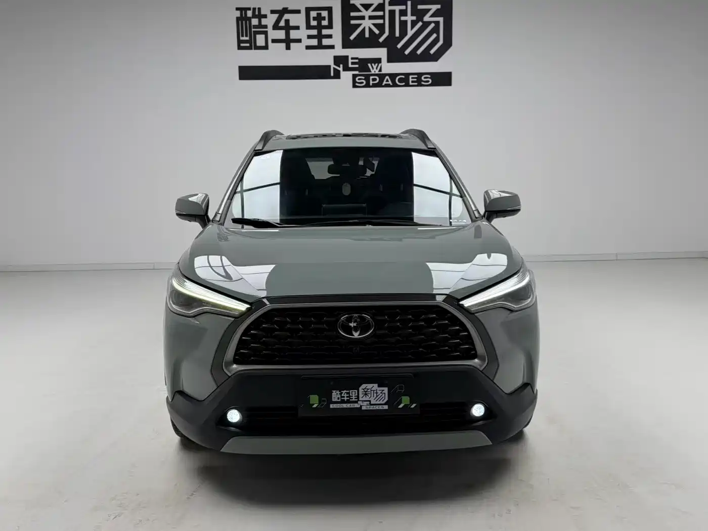 Toyota Corolla Cross 2023 2.0L Premium Edition фото 2