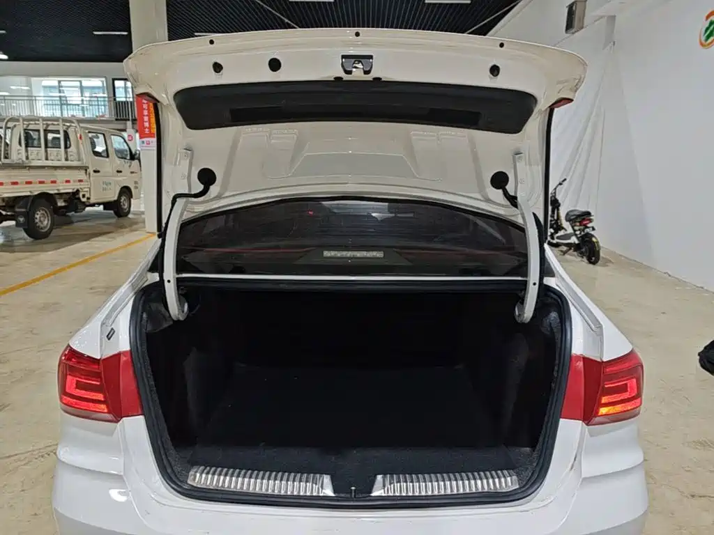 Volkswagen Santana, миниатюра 19